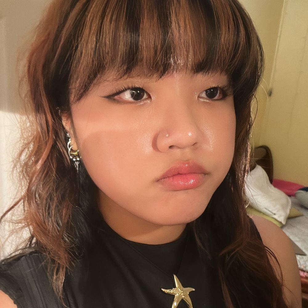 Meet your Posher, Hana
